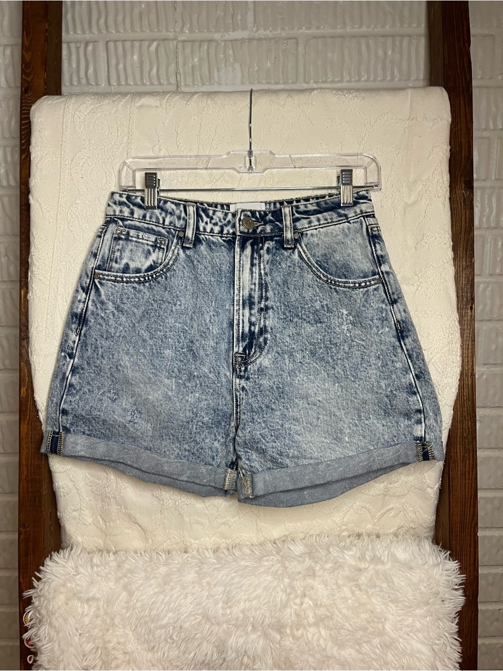 Insane Gene High-Waisted Acid Wash Denim Shorts - Women's Small